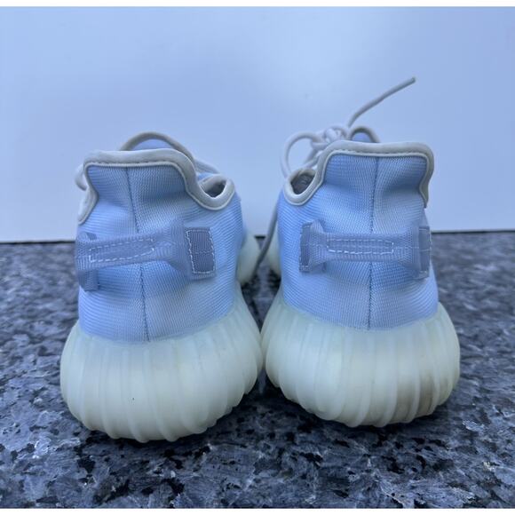 Adidas Yeezy Boost 350 V2 “Mono Ice” Sneakers GW2869 Men’s Size US 10.5 main image 4